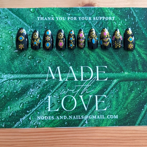 Black and Gold Ornate Nail Set! - Picture 1 of 2